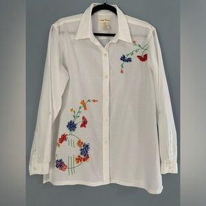 Bobby Brooks Vintage White Blouse Size L (12-14) Embroidered Flowers Like New